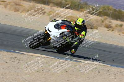 media/Jan-08-2022-SoCal Trackdays (Sat) [[1ec2777125]]/Turn 6 Inside (1pm)/